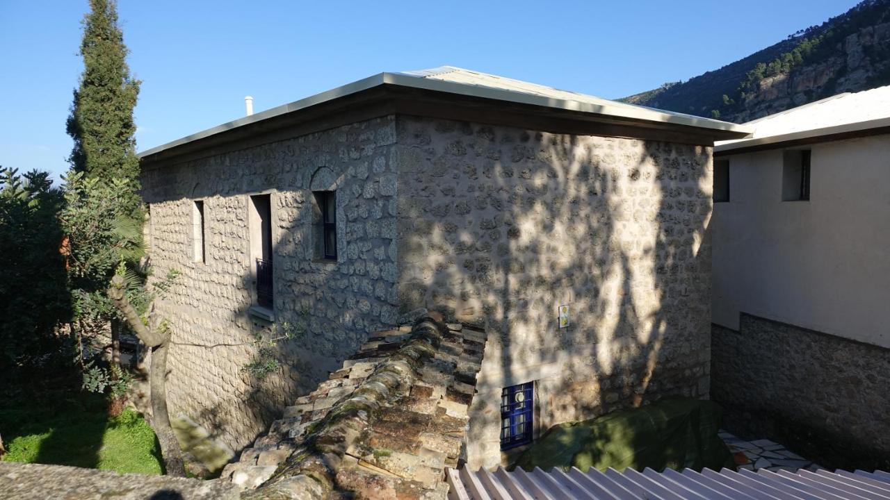 The Old Olive Mill House Βίλα Aegae Εξωτερικό φωτογραφία