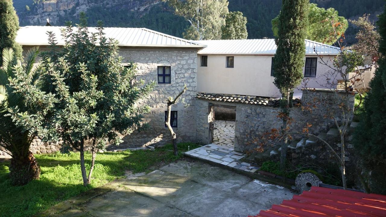 The Old Olive Mill House Βίλα Aegae Εξωτερικό φωτογραφία