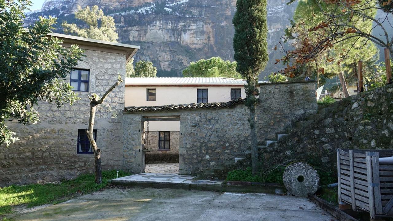 The Old Olive Mill House Βίλα Aegae Εξωτερικό φωτογραφία