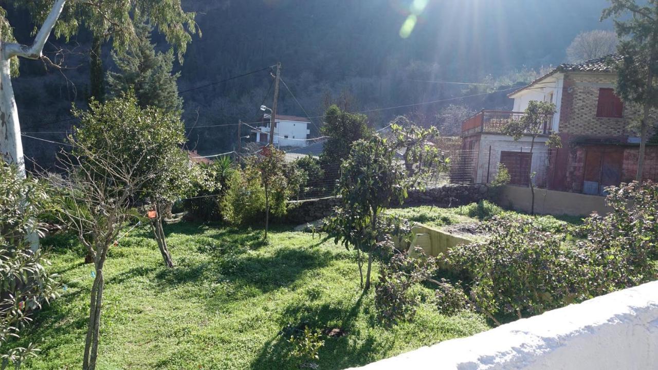 The Old Olive Mill House Βίλα Aegae Εξωτερικό φωτογραφία