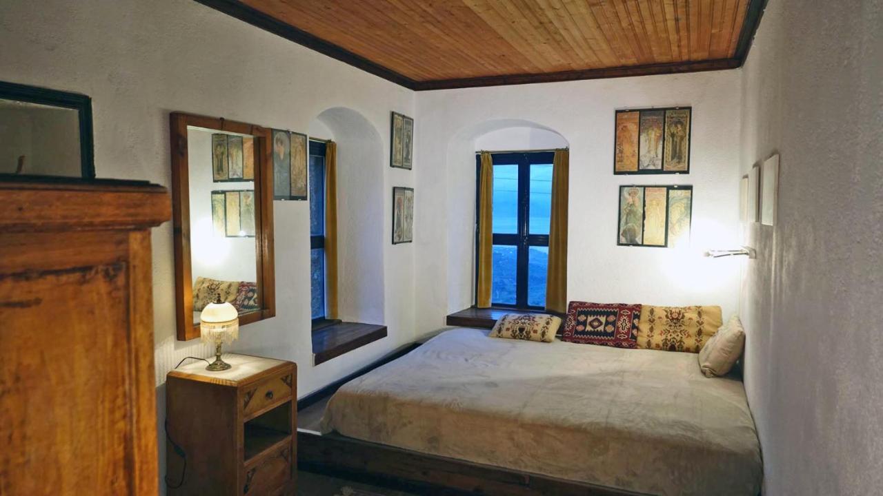 The Old Olive Mill House Βίλα Aegae Εξωτερικό φωτογραφία